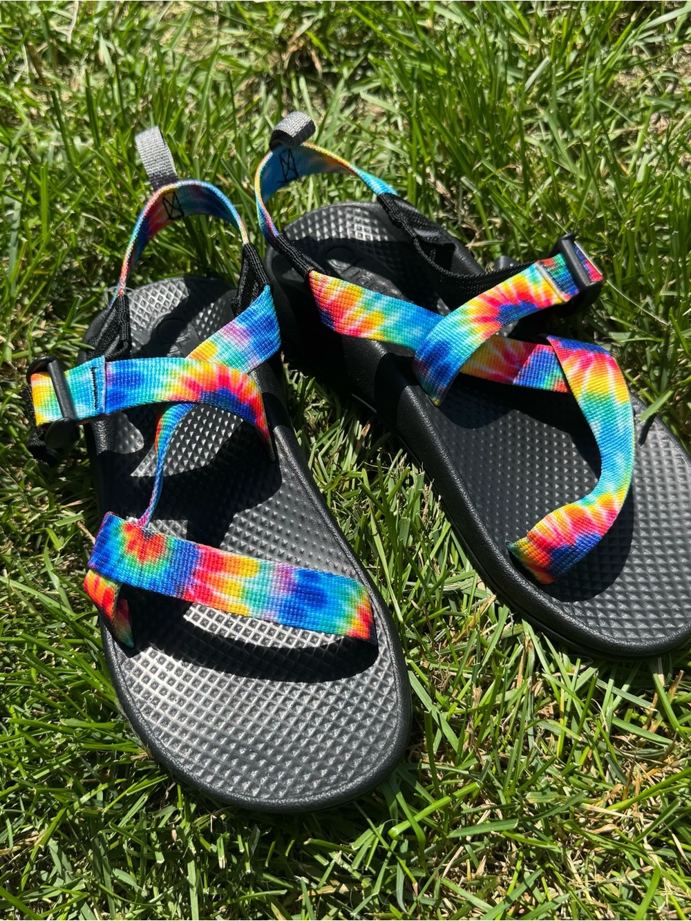 Rainbow tie-dye Chaco Kids' Z/1 EcoTread sport sandal kids size 4/womens 6
